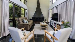 Best Friends Beach House