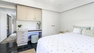 Best Friends Beach House