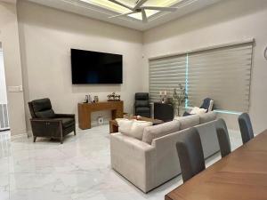 San Juan home 15 min to McAllen La Plaza Mall and Airport