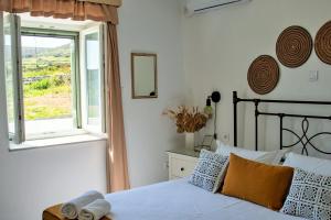 The old barn, Naousa Paros