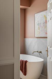 Cinque House - Close to Berry