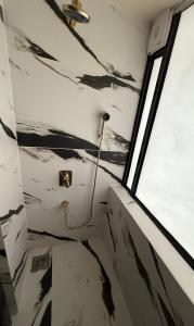 Nivara Luxury Jacuzzi Suite in Koregaon Park