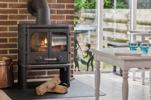 Cozy Holiday Home Close To The Beach