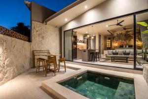 Sunrise Lush River Villa by Alfred in Bali