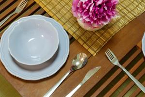 Maple & Ginkgo ViewsAutumn Stay Near Ikebukuro N102