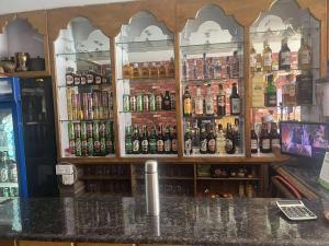 Town Top Hotel & Resturant