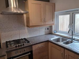 Central, Mews, 2 bed flat