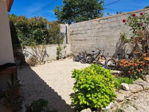 Villa Eguilles, ensoleillée, piscine à 10 mn d Aix en Provence