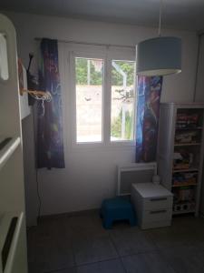 Villas Calme, jardin, ensoleille, piscine a 10 mn d- Aix : photos des chambres