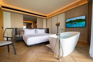 Katamaran Hotel & Resort Komodo