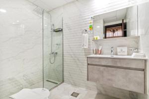 FIRST CLASS 1BR Luxe Living in Jewelz