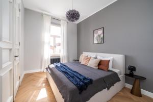 Bold 1909 Residences - Art Nouveau Living