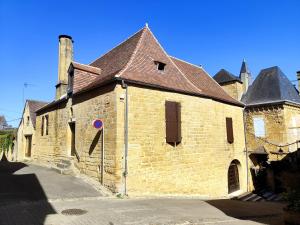 Maisons de vacances Demeure du XIIIe-XIVe s. dans la cite medievale. : photos des chambres