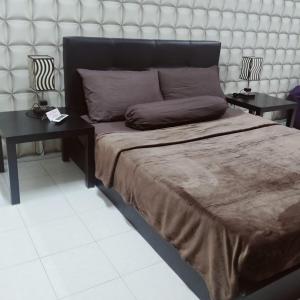 4-room double storey house, 10km KLIA