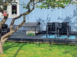 6 person holiday home in VISBY