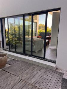 Maisons de vacances La maison de violette piscine et mer : photos des chambres