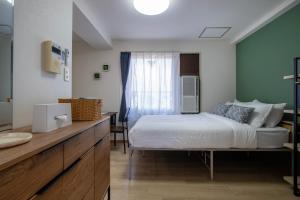 CraftFlat Komagome 602, a compact studio at excellent location