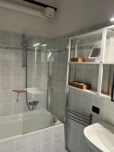 Airconditioned Terrace Apartment Cipresso 4