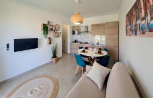 Nice Apartment In Marzamemi With House Sea View