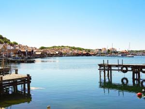 7 person holiday home in HUNNEBOSTRAND-By Traum