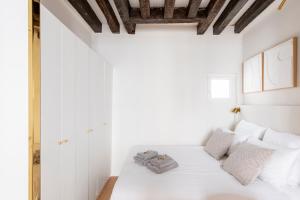 Appartements Bright Designer Studio - Montorgueil Paris Center - AirCon : photos des chambres