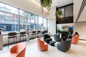 Luxe Apartment in M1 with Pool, Gym & Spa