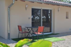 Chambre dhôte Mélusine - Spa Illimité - Nature - Les Fées des Chênes