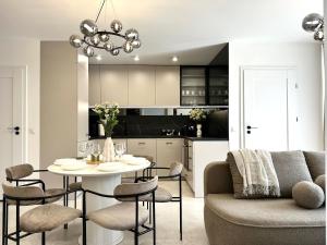 ŁACIARSKA 59 Apt 3 - 200m Main Square - Self Check-In 20h - Balcony