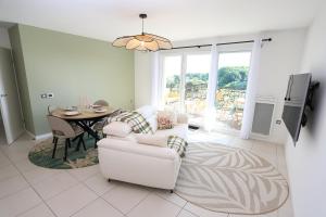 Appartement moderne et lumineux a 5 min des plages