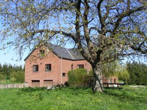 Modern Stay with Hot Tub