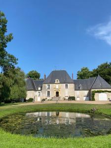 B&B / Chambres d'hotes Chateau de Mongazon : photos des chambres