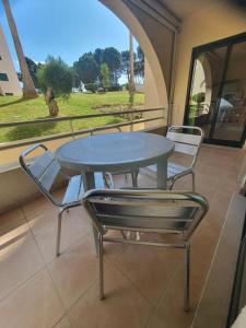 Salgados Village, Santos Apartment