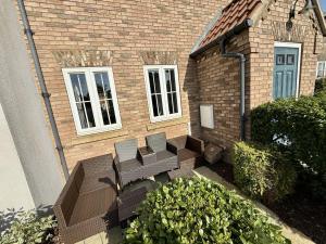 Sunset Cottage - Part of the The Bay Filey Holiday Village with pool, gym and direct beach access, pub, restaurant, tennis and meadows walks