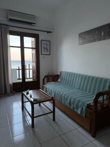 Beach House Antonis Avlakia