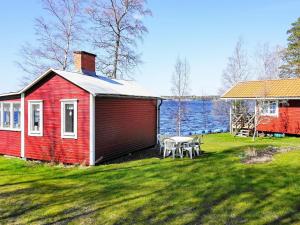 6 person holiday home in GULLSPåNG-By Traum