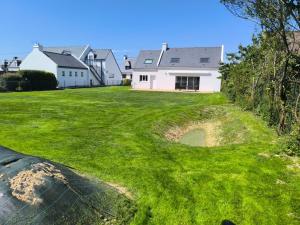 Maisons de vacances House 10p between Bourg and Beaches : photos des chambres