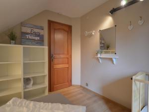 Waimes Forest-Edge Escape