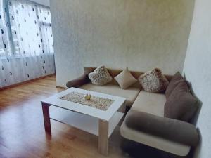 Апартамент Централ - 3hvězdičkové hotely ve městě Tărgovište