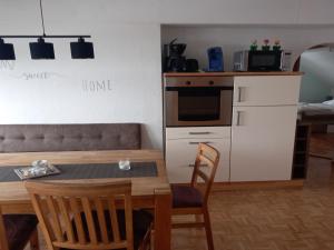 Stylish apartment in Stormbruch with garden