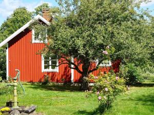 6 person holiday home in INGATORP-By Traum