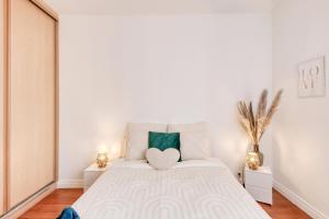 Appartements 2 pieces proche Paris Montparnasse : photos des chambres