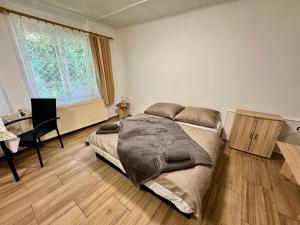 Apartments Dubí & free parking