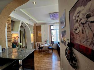 Apartment in an elite house In old Tbilisi