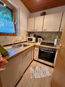 Ferienwohnung 5 Minuten zum Bodensee, 10 Minuten zum Stadtzentrum, sehr ruhig, kühl auch bei Hitze