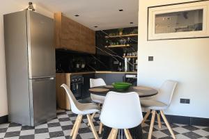 Moderno Estudio en resort Eurotennis frente al mar