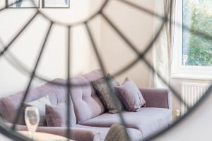 Ascot Racecourse Apartment - Free Parking - By Tempstay