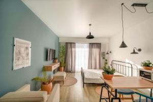 Raimond Residence - 202