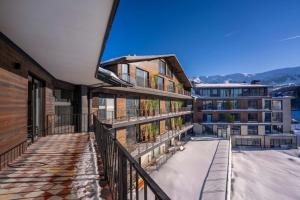 Raimond Residence - 202