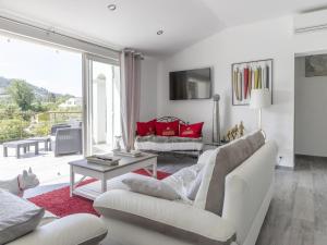 Villa in La Cadière-dAzur with Private Pool