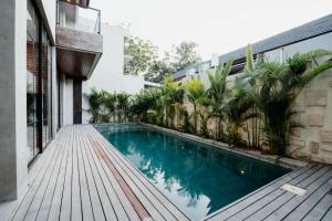 Private & Modern Uluwatu 2BR loft villa